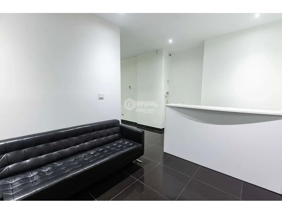 OFICINA / OBARRIO / PH OFFICE ONE / 110M2 / 5 ESPACIOS / AMOBLADA