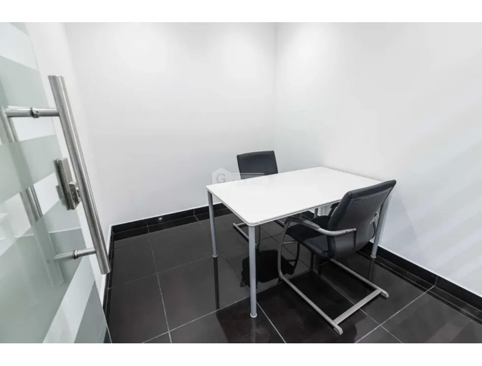 OFICINA / OBARRIO / PH OFFICE ONE / 110M2 / 5 ESPACIOS / AMOBLADA