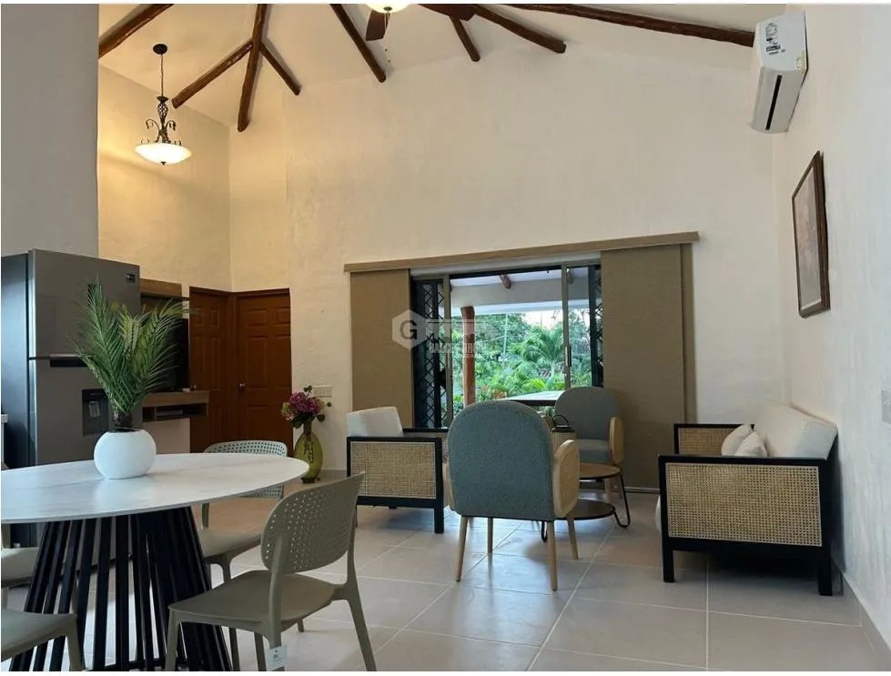 CORONADO / CLUB ECUESTRE / 3 HABITACIONES / 1000M2 / AMPLIA TERRAZA