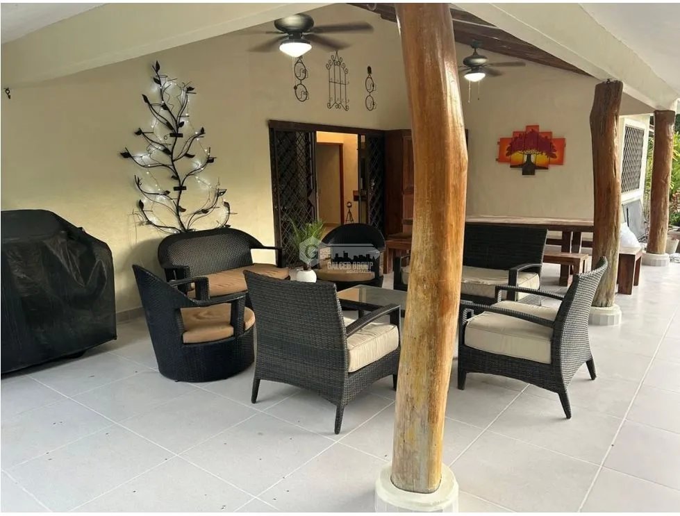 CORONADO / CLUB ECUESTRE / 3 HABITACIONES / 1000M2 / AMPLIA TERRAZA