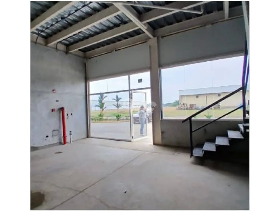 TOCUMEN / PARQUE INDUSTRIAL DE LAS AMERICAS / BODEGA / 550 M2