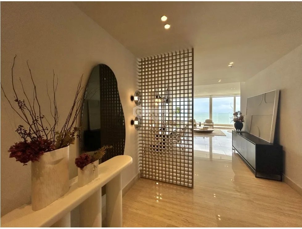 PUNTA PAITILLA / THE TOWERS / 329 M2/ BALCON /4 HABITACIONES/ AMOBLADO