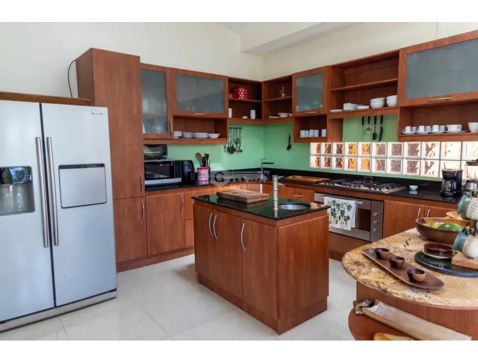 ARCHIPELAGO DE LAS PERLAS / ISLA SABOGA / FRENTE AL MAR / 2000 M2