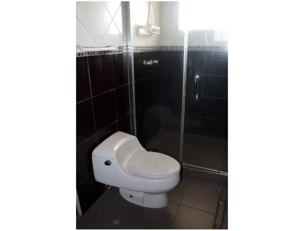 LAS CUMBRES / VILLA ZAITA / 1452 M2 / 4 HABITACION / TERRAZA / JARDIN