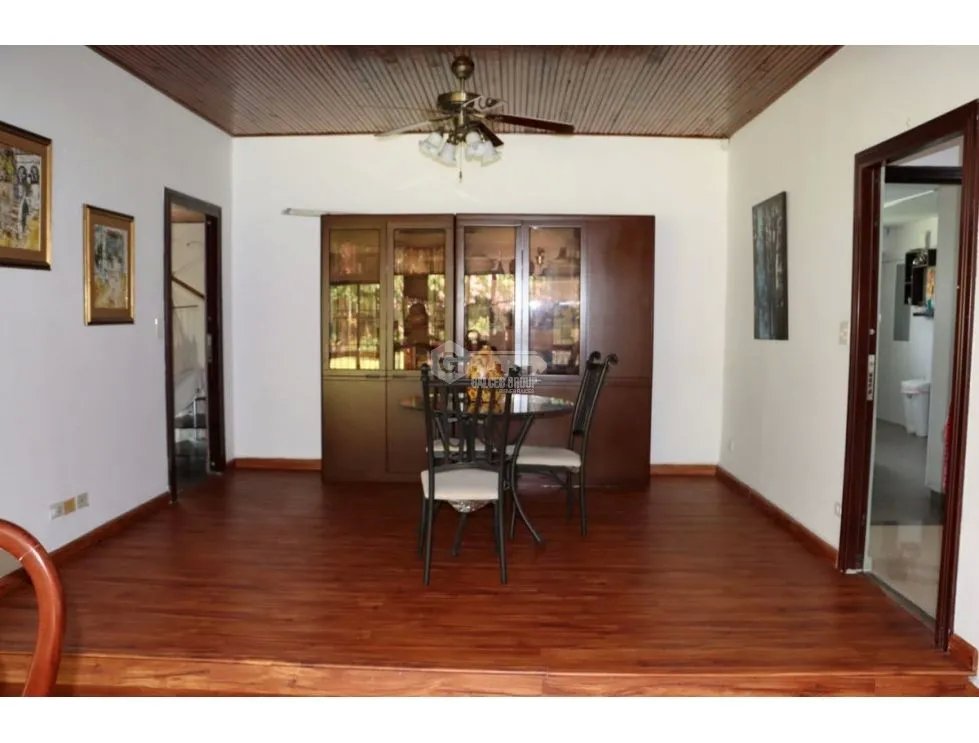LAS CUMBRES / VILLA ZAITA / 1452 M2 / 4 HABITACION / TERRAZA / JARDIN