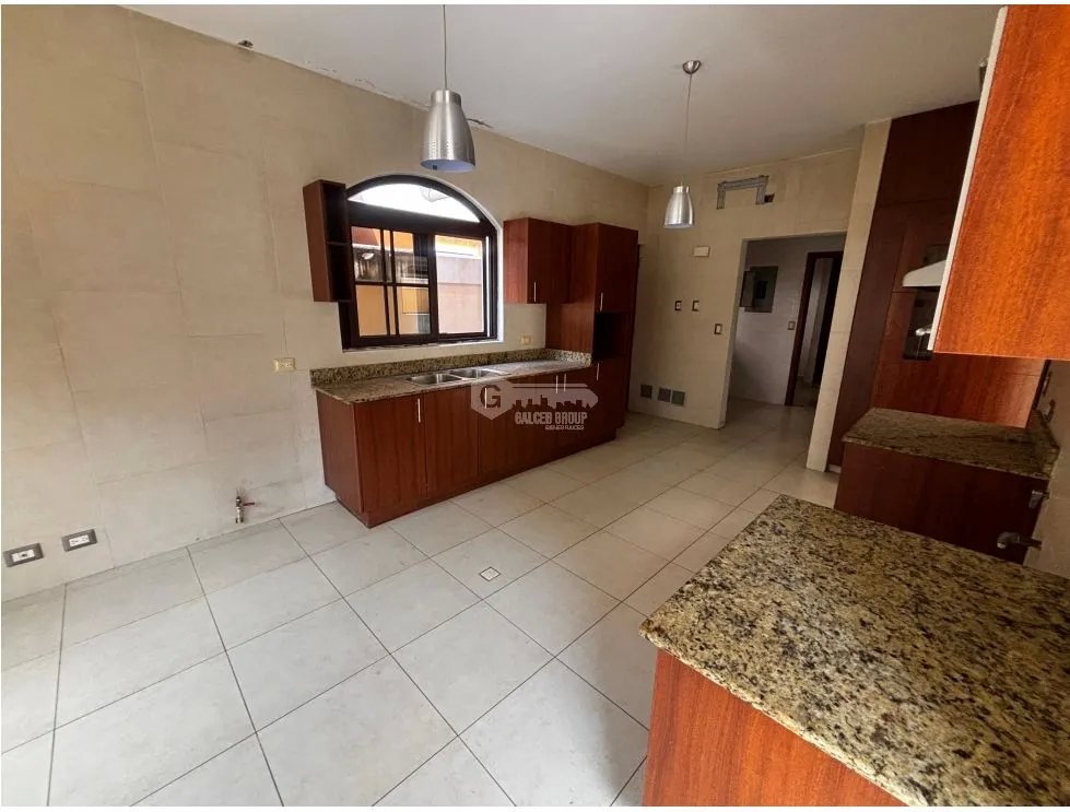 COSTA SUR / PH EL DORAL / 423M / 2 NIVELES / 4 HABITACION / TERRAZA