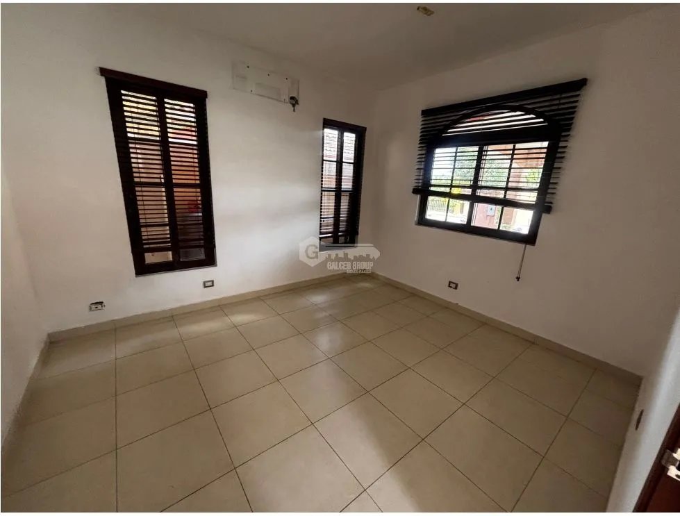Single Family House for sale in Costa Sur