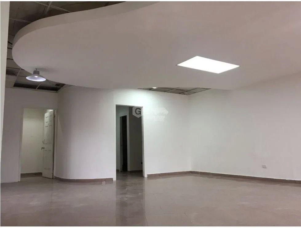 LOCAL / BELLA VISTA / 105 M2 / PLANTA BAJA / 2 OFICINAS