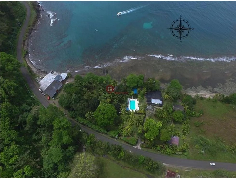 TERRENO COMERCIAL / PISCINA  / FRENTE AL MAR /  PORTOBELO / 5500M