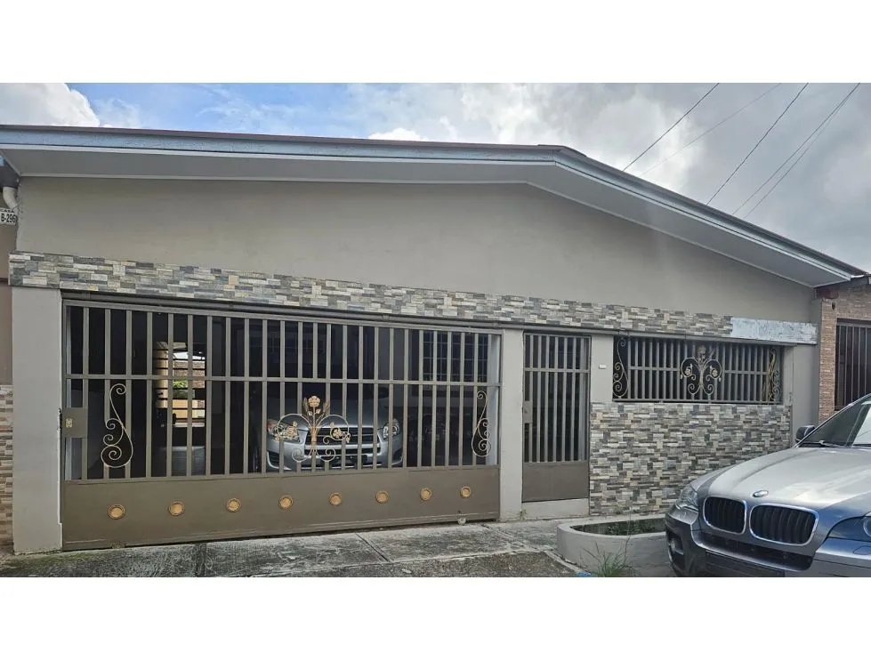 LA CABIMA / PRADERAS DE SAN LORENZO / 3 HAB / 209M2