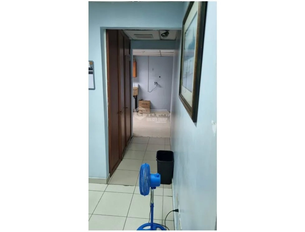 JUAN DIAZ / NEGOCIABLE / GALERA EN URB INDUSTRIAL / 4400 M2