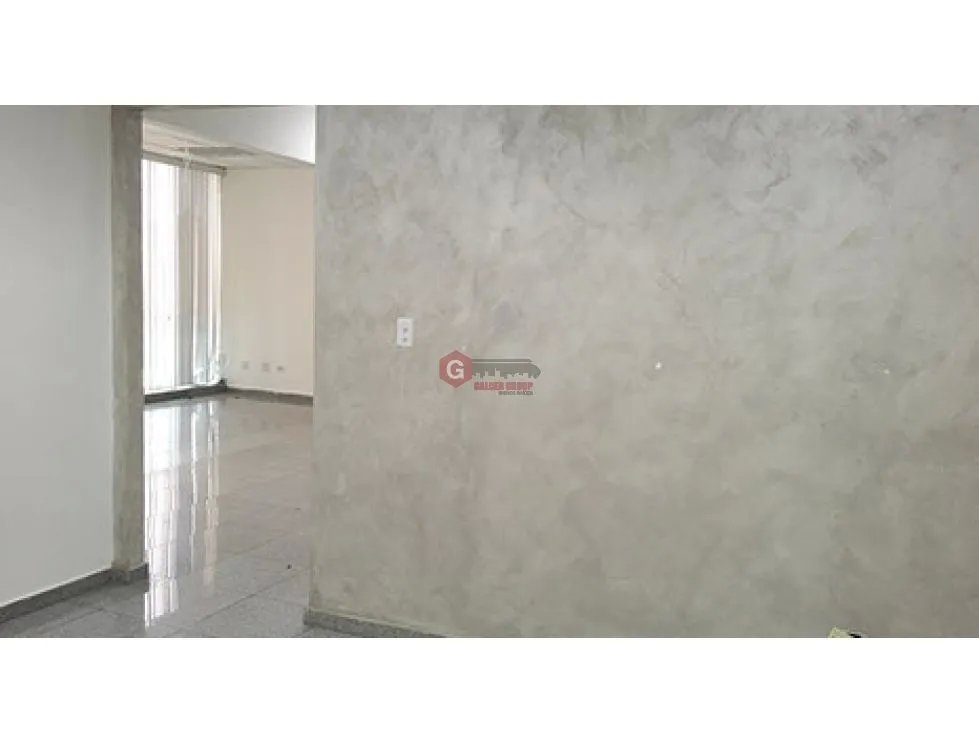 OFICINA / PLAZA OBARRIO / EDIF. HI TECH / 260M2