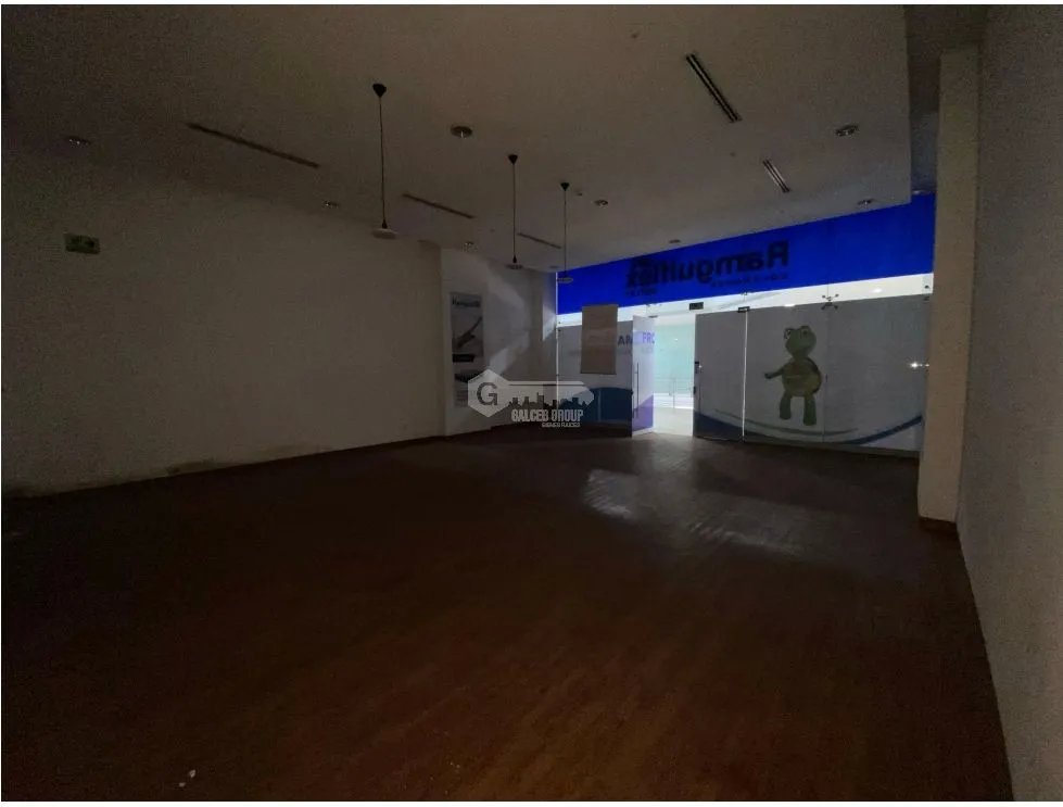 LOS ANDES MALL / LOCAL COMERCIAL / 104M / NIVEL 2