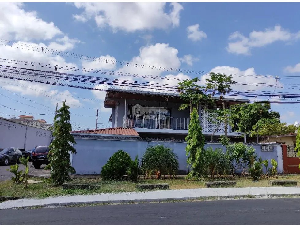 Single Family House for sale in Parque Lefevre