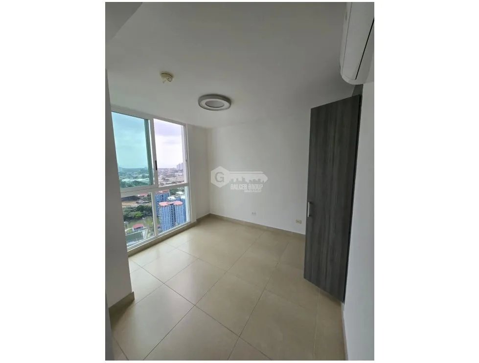 CONDADO DEL REY / PH KINGS PARK / 139M / BALCON