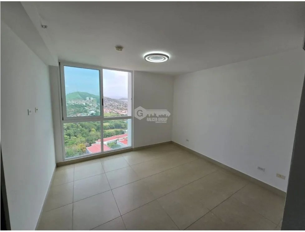 CONDADO DEL REY / PH KINGS PARK / 139M / BALCON