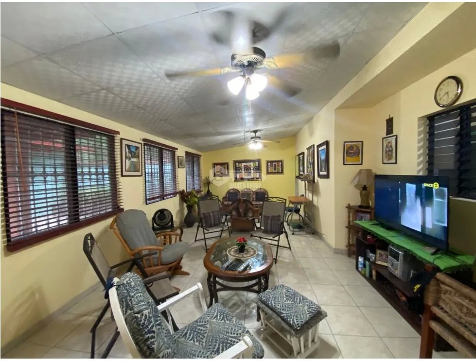 Single Family House for sale in Villa Lucre