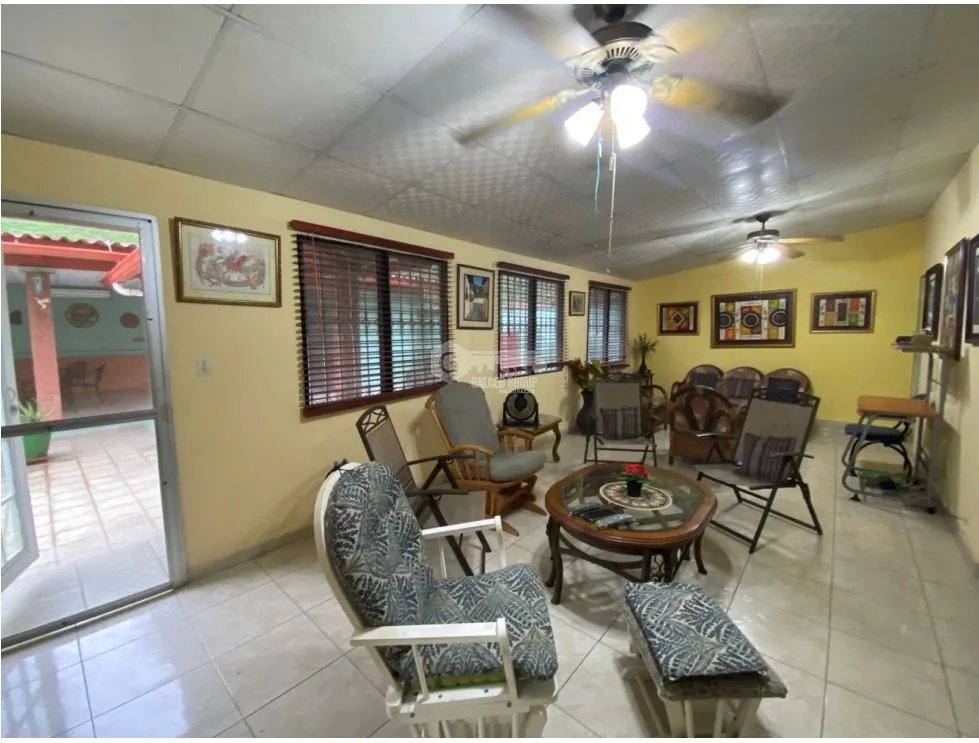 Single Family House for sale in Villa Lucre