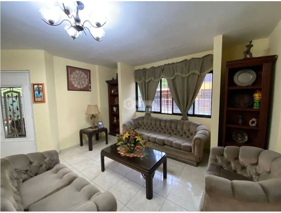 Single Family House for sale in Villa Lucre