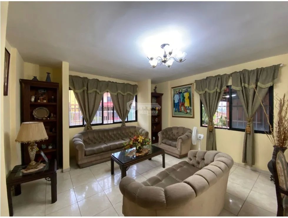 Single Family House for sale in Villa Lucre
