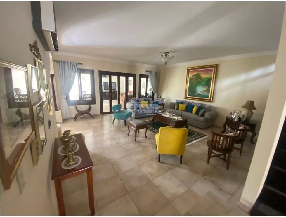 Single Family House for sale in La Alameda