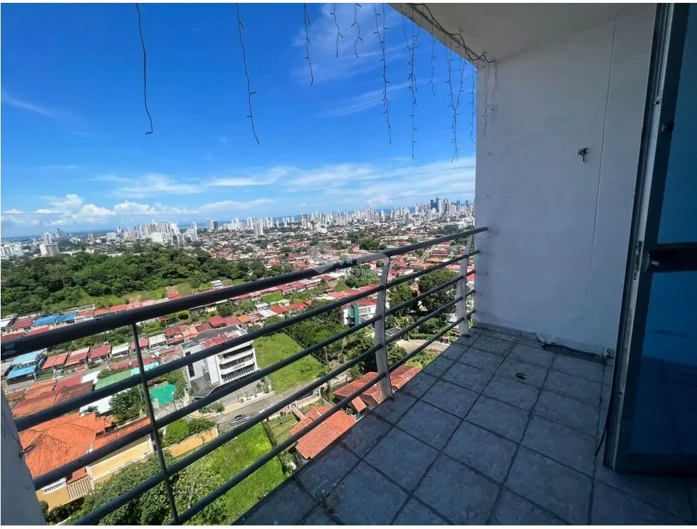 Apartment for sale in Villa de las Fuentes
