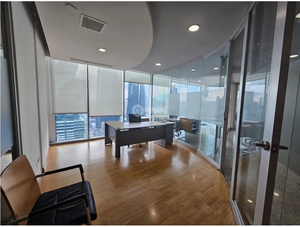 CALLE 50 / TORRE GLOBAL BANK / 381M2 / VACIA O AMOBLADA / 381M2