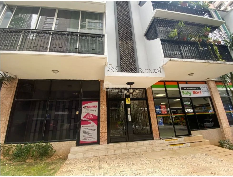 EL CANGREJO / PH SETTON PLACE 32 / 120 M2 / 2 HABITACIONES / AMOBLADO