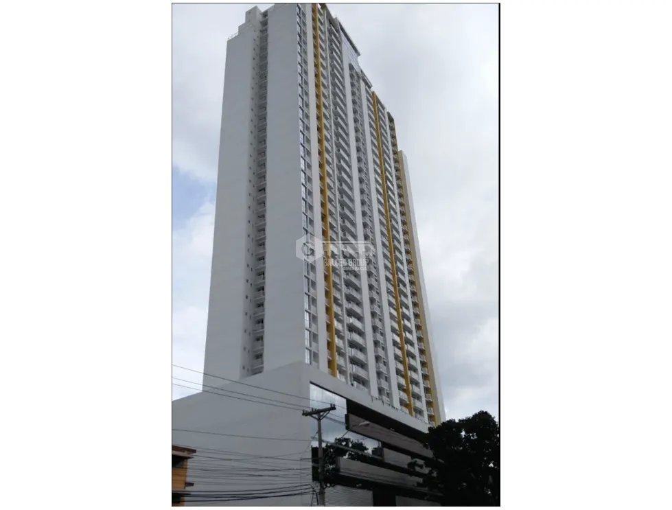 SE ALQUILA APARTAMENTO EN METROPOLITAN PARK DE 2 HABITACIONES AMOBLADO