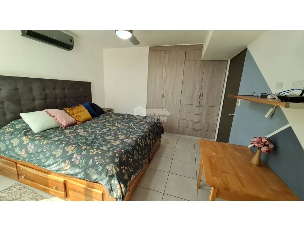 VIA ESPAÑA / METROPOLITAN PARK / 80M / 2 HABITACION / AMOBLADO