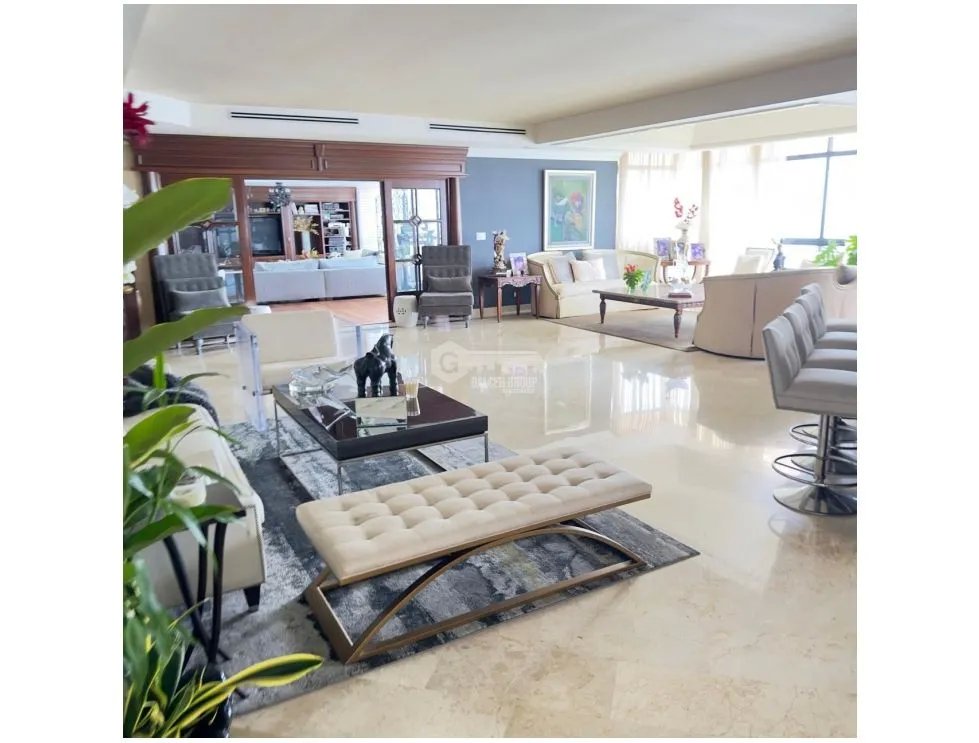 AVE BALBOA / PH MIRAMAR PLAZA / 750M2 / 5 HABITACIONES / DEPOSITO