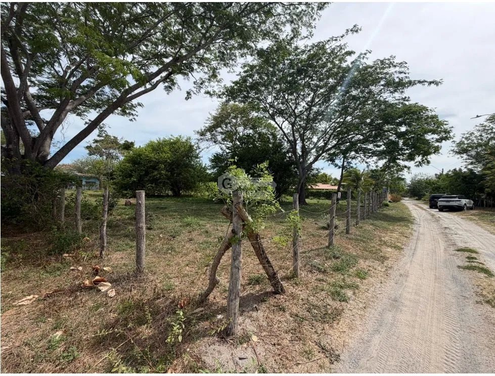 TERRENO / PLAYA MALIBU / 1000m2 / SEGUNDA LINEA DEL MAR