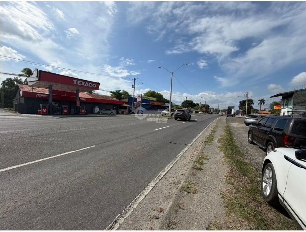 SE VENDE LOCAL COMENCIAL CHAME VIA INTERAMERICANA DE 242M