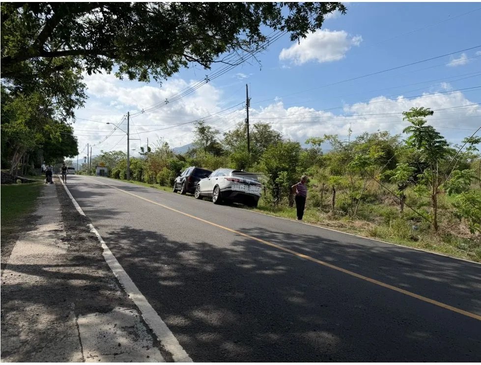 CHAME / VIA ALTOS DEL MARIA / 30 HECTAREAS / FRENTE A CALLE