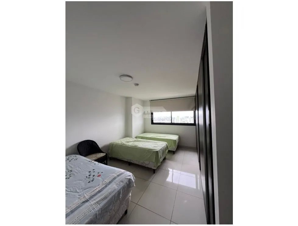 VIA ARGENTINA / PH CARRERAS TOWER / 110M / 2 HABITACIONES / AMOBLADO