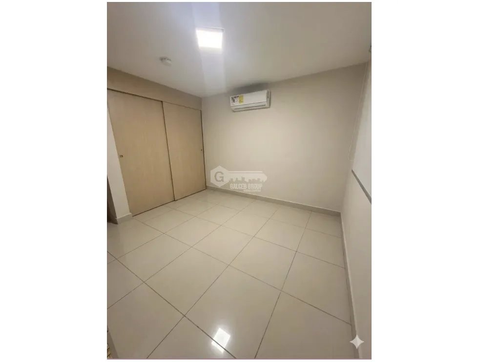 Apartment for rent in Via Espana