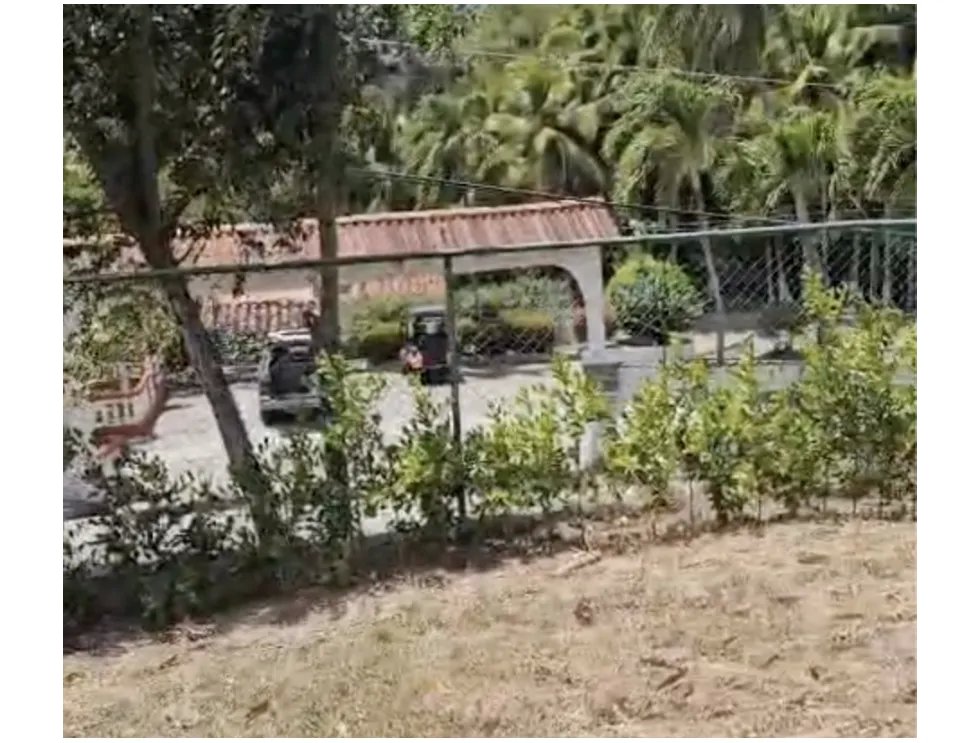 SE VENDE TERRENO UBICADO EN ESQUINA EN CORONADO CON VISTA AL MAR