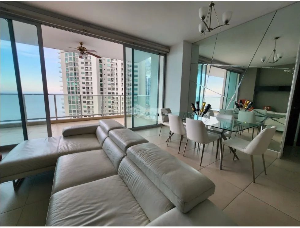 Apartment for sale in Punta Pacifica