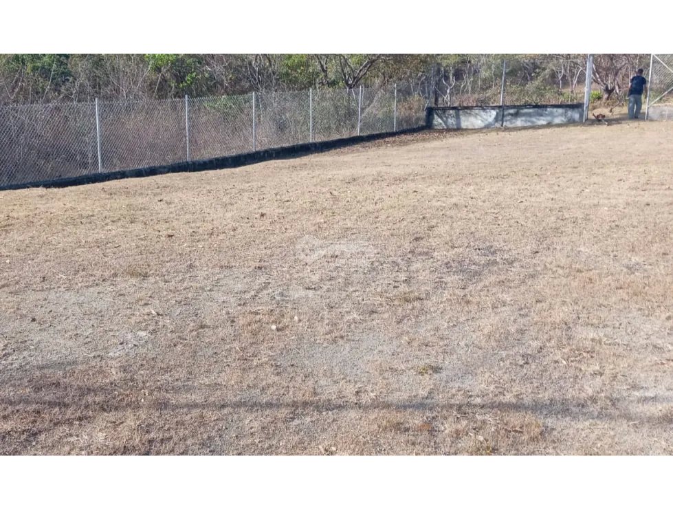 SAN CARLOS / LAGOMAR / 1600M / TERRENO CON GAZEBO / FRENTE AL LAGO