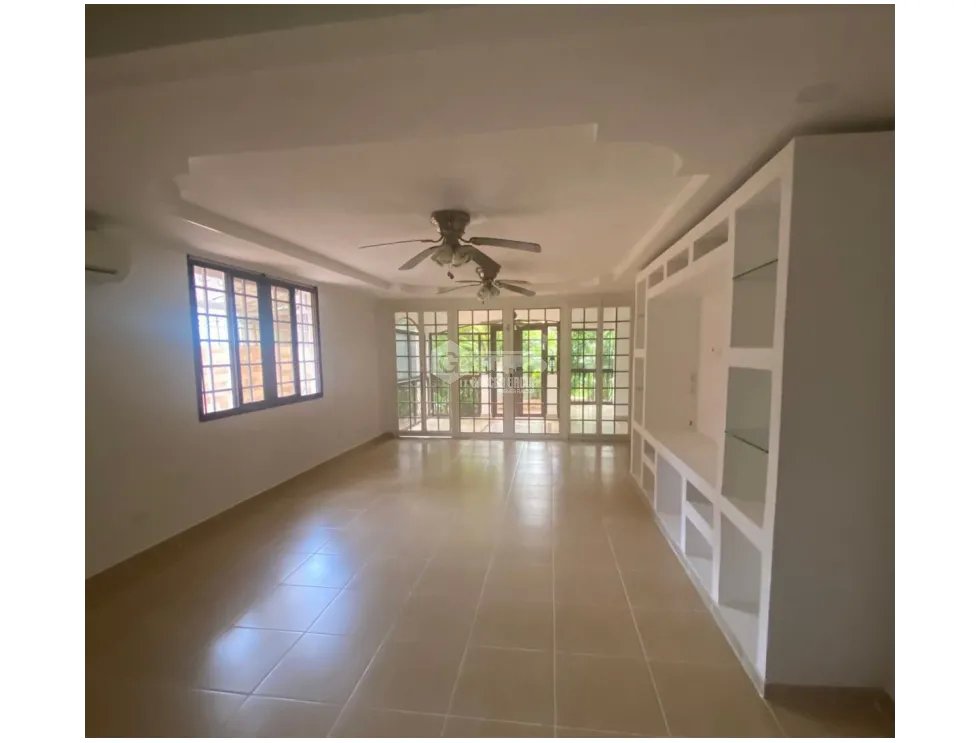 SE VENDE CASA EN SAN FRANCISCO LOMA ALEGRE CON TERRAZA Y ANEXO
