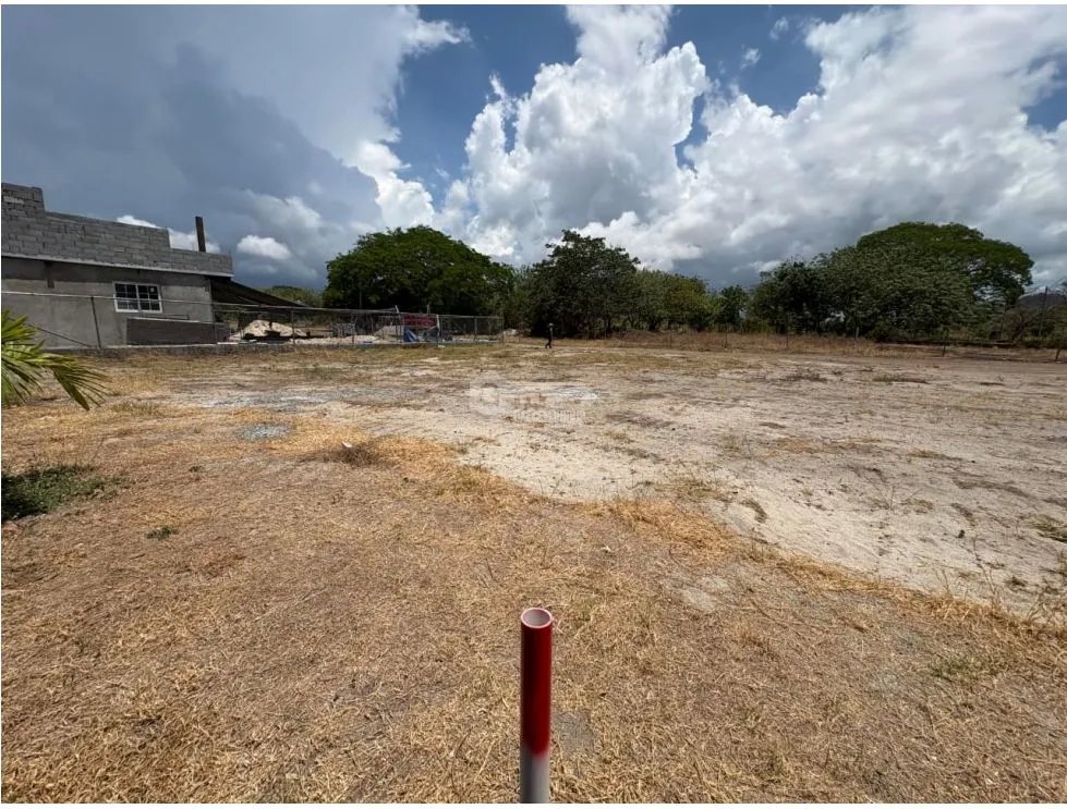 SE VENDE TERRENO PLANO EN PLAYA MALIBU IDEAL PARA DESARROLLO RR