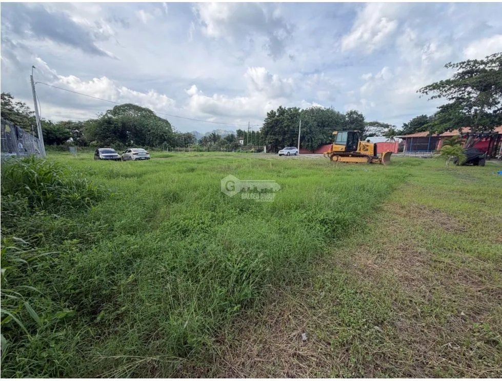 GORGONA / PLAYA MALIBU / 554M / TERRENO PLANO / A 1 MINUTO LA PLAYA RR