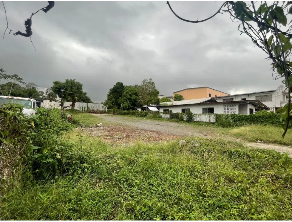 RIO ABAJO / TERRENO / 1222M / CODIGO C-2 / RN1 / PAVIMENTADO JC
