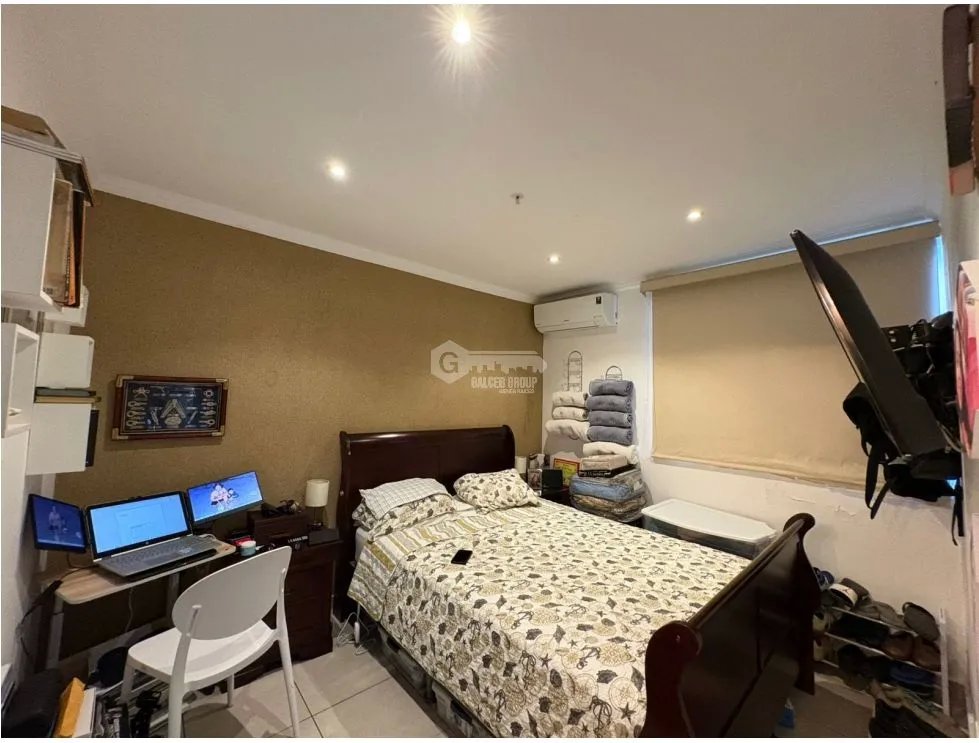 Single Family House for sale in San Carlos