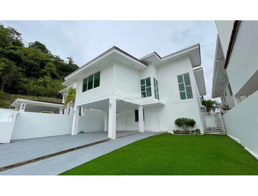 SE ALQUILA CASA EN ALTOS DE PANAMÁ PH HORIZONTES CON LINEA BLANCA