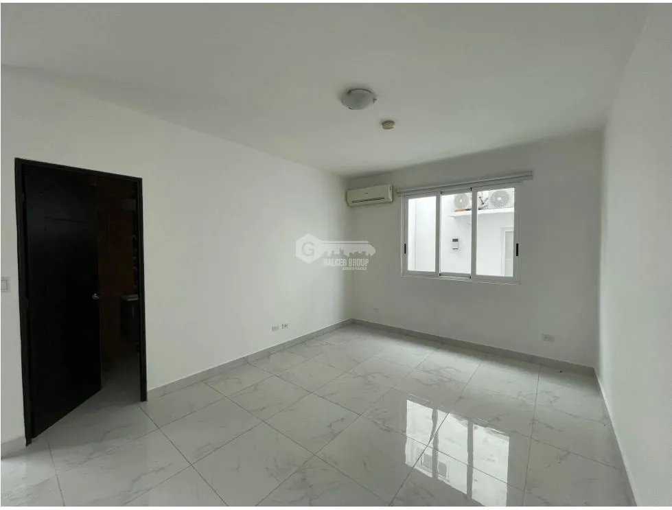 Single Family House for rent in Altos de Panama