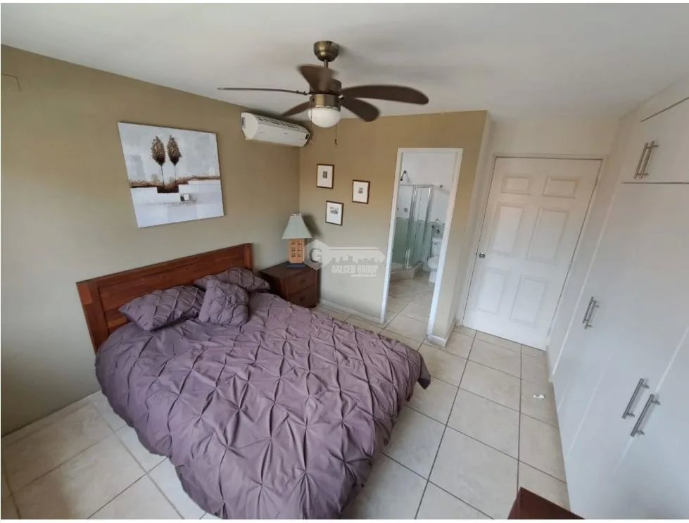 SE VENDE CASA DE 2 NIVELES EN PH BRISAS VILLAGE CON TERRAZA Y PATIO
