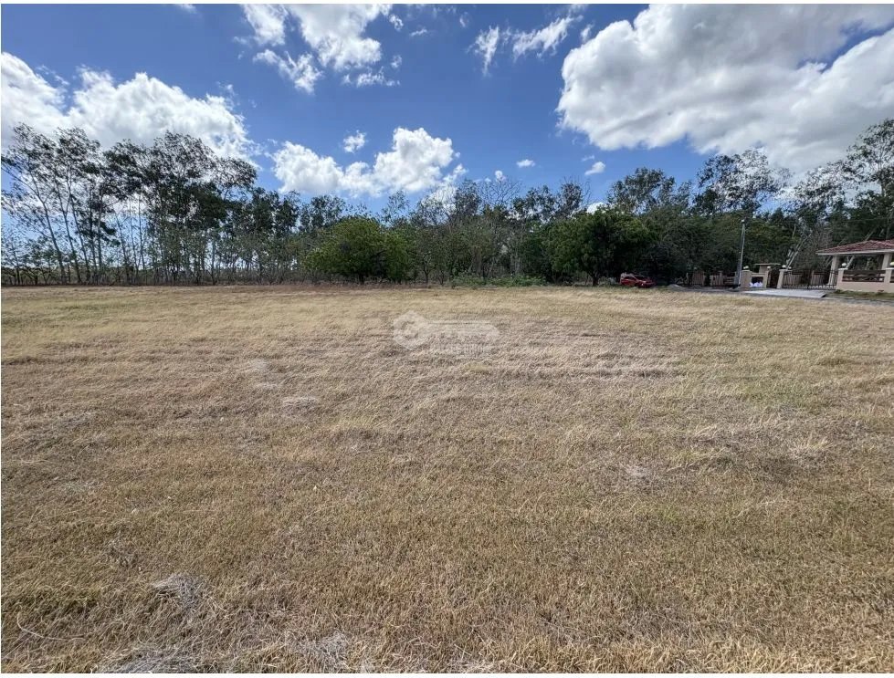 SE VENDE TERRENO PLANO EN LA COLONIA DE CHAME CON AREA SOCIAL
