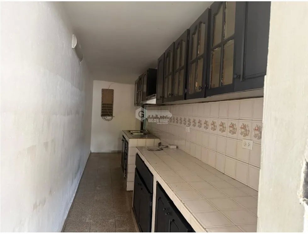 SE VENDE CASA EN ALTOS DE CERRO VIENTO CON 3 HABITACIONES Y 2 TERRAZAS