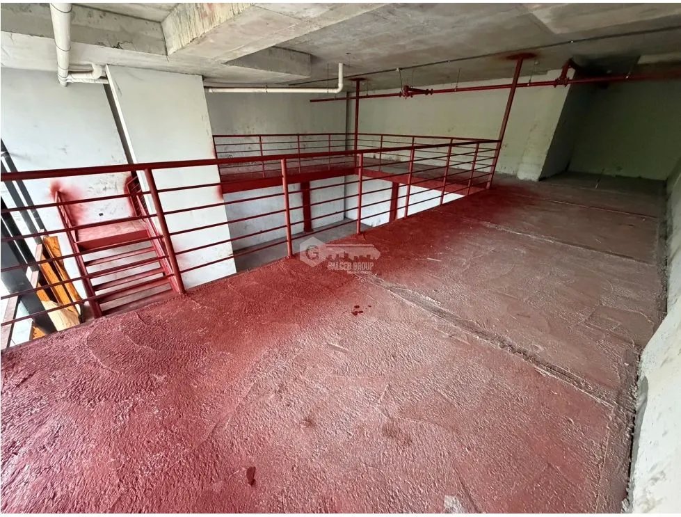 SE ALQUILA LOCAL COMERCIAL EN CONDADO PLAZA DE 230M CON MEZZANINE